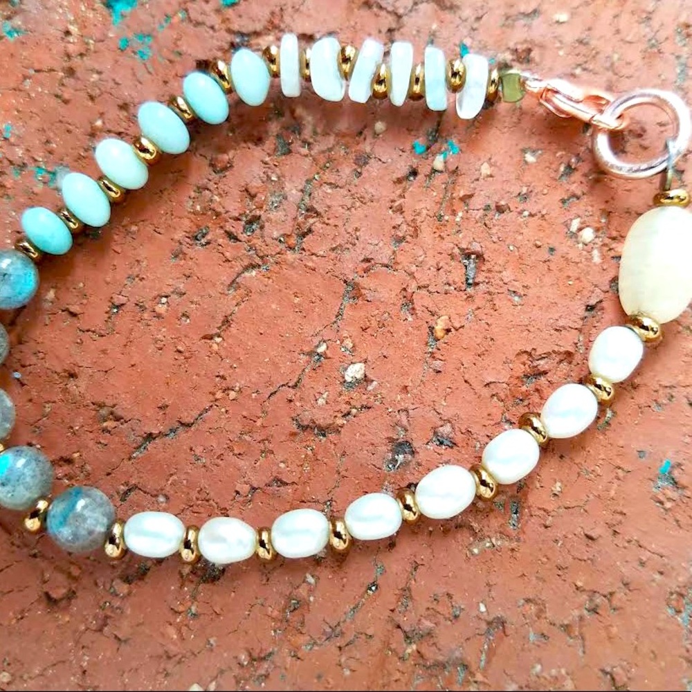 Ladies gemstone bracelet
